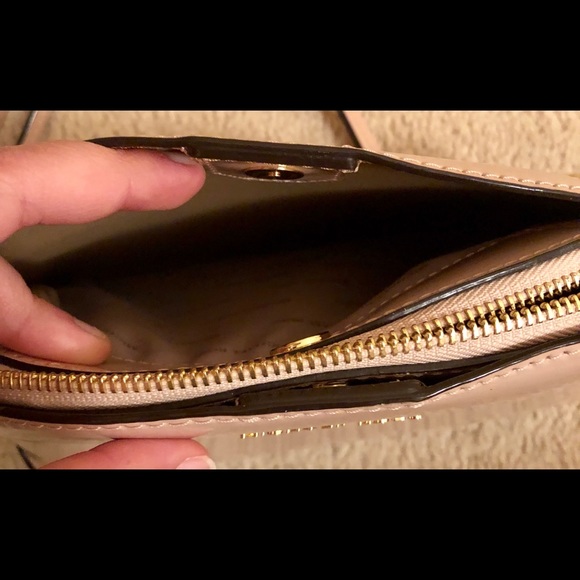 Michael Kors purse - Picture 5 of 6